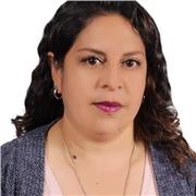 Profesora de tecnología para básica, secundaria y media